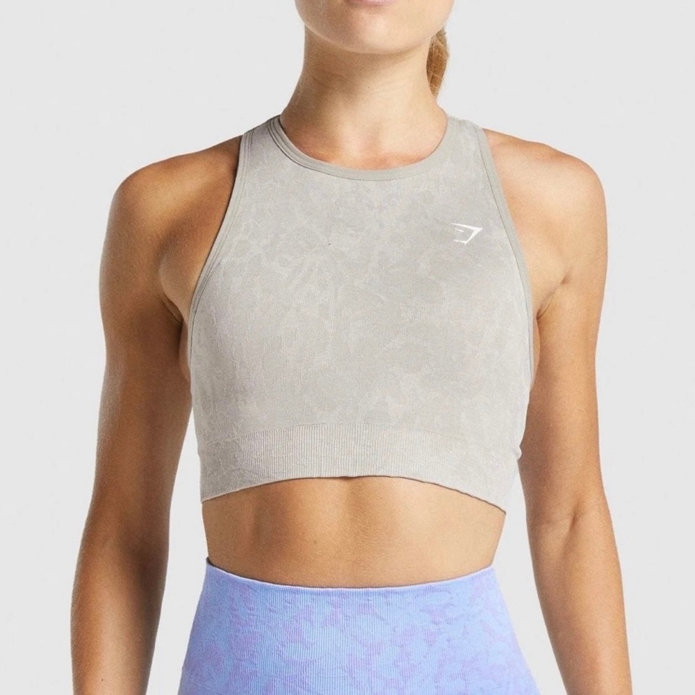 Gymshark Adapt Animal Seamless Sports Bra - Butterfly Grey